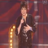 STAGE TUBE: Liza Minnelli Kicks Off the TV Land Awards With New York, New York! Video
